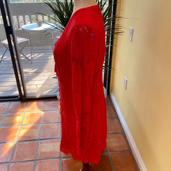 Guess, Long-Sleeve Lace Dress - Picture 3 of 7